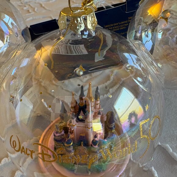 NWT Walt Disney World Park 50th Anniversary Glass Globe Ornament - Picture 4 of 9